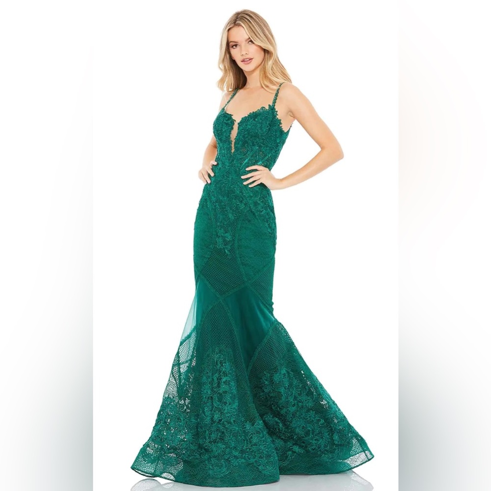 Size 12 Macduggal formal gown in green